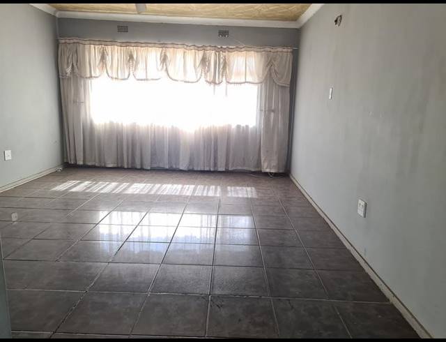 2 BEDROOM PROPERTY TO RENT IN VANDERBIJLPARK CW 6